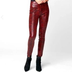 Blank NYC Vegan Leather Snakeskin Pants Stretch NWOT